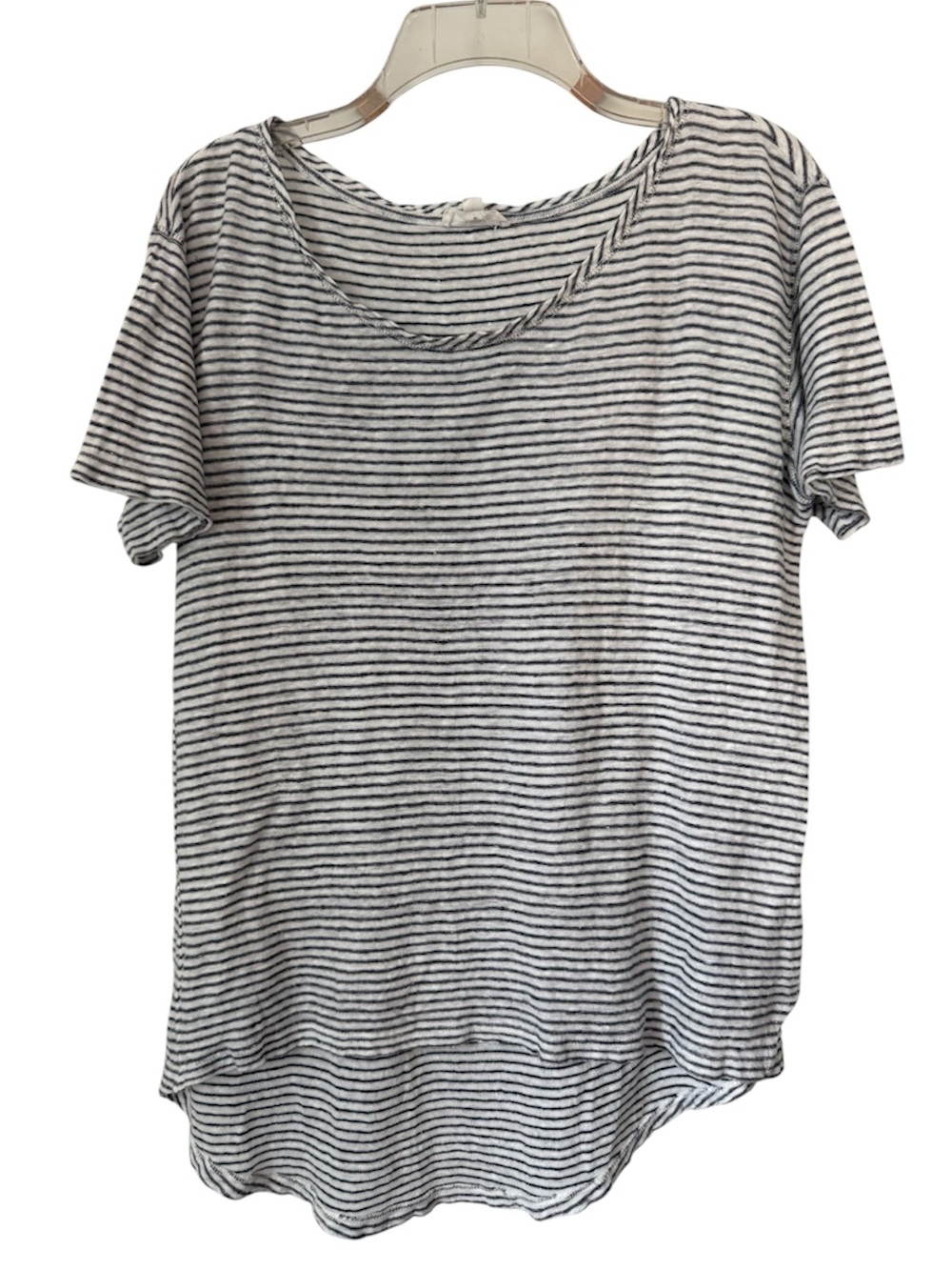 a loves a 100% linen asymmetrical striped t-shirt Small